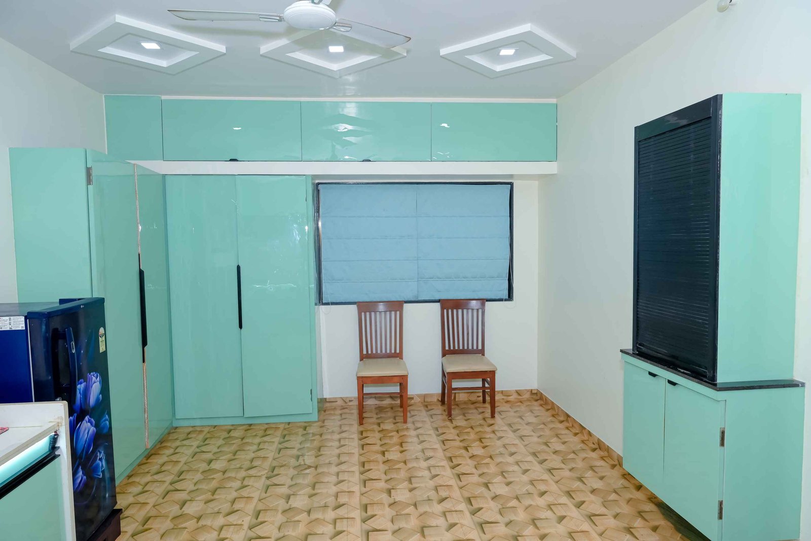 Kitchen Main View